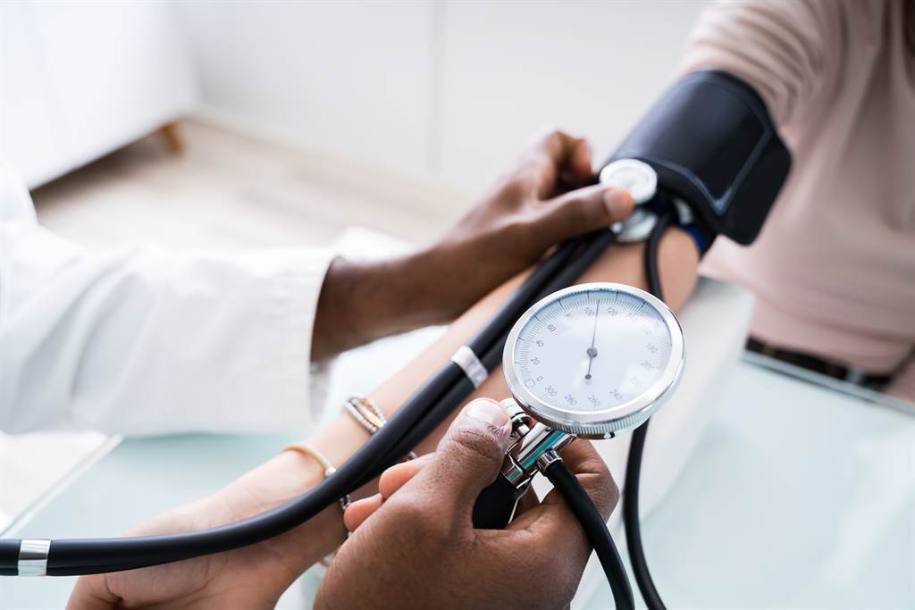 相较于不摄取优格的参与者，每天摄取1份优格的参与者血压数字下降达7%。图/Shutterstock(photo:ChinaTimes)