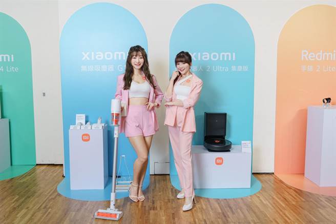 小米推出「超净划」Xiaomi 扫拖机器人2 Ultra 集尘版与Xiaomi 无线吸尘器G11 ；Xiaomi 无线吸尘器G11 ，定价8995元，将于明年1月下旬起于全官方通路开卖。（小米提供）