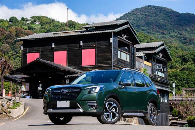 SUBARU Forester因着产品特性，歷代车型伴随车主上山下海、寻幽探秘，在车迷之间有着「森林人」的昵称。（陈大任摄）