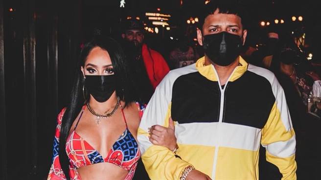 知名音乐人Flow La Movie的私人班机近似坠毁在机场跑道上，机上9名人员全数罹难。（图／IG@debbiejimenes ）