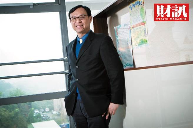 根据《财讯》报导，台湾发展再生医疗不是说说而已，卫福部明年将一次送3个再生医疗法案进入立法院，食药署更是在疫情期间悄悄核准两大革命性药物进入台湾。(图/财讯提供)