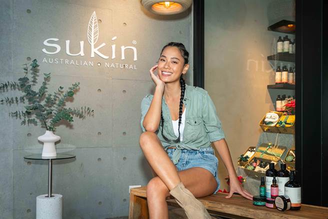 正能量女神「王丽雅」 用行动支持力挺爱牌Sukin。(Sukin提供)
