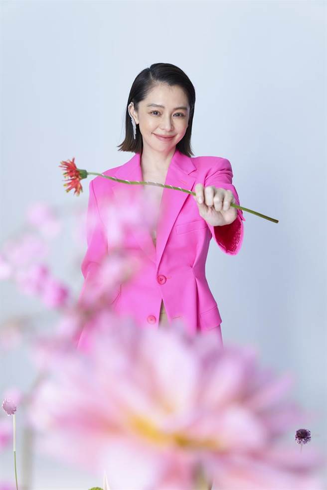 （南台湾新兴崛起的清景麟建筑团队，力邀徐若瑄成为其品牌代言人。图／业者提供）
