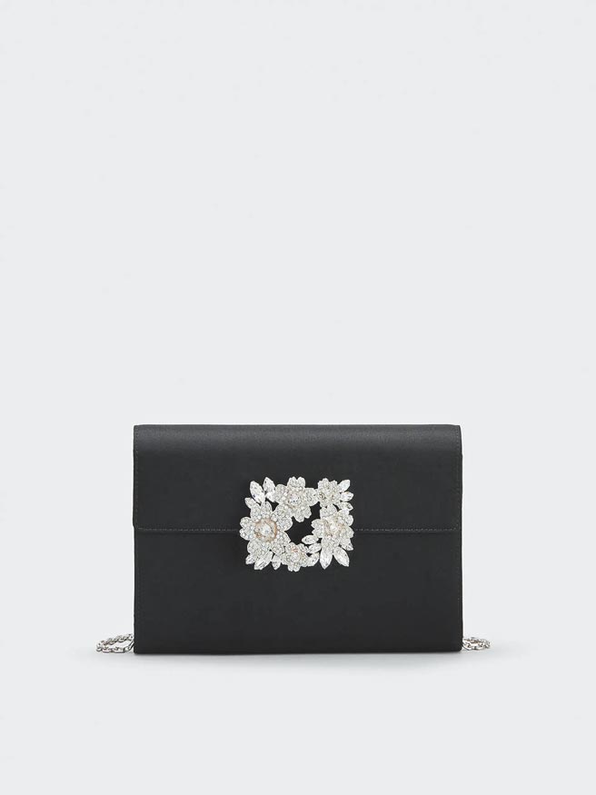 Roger Vivier Bouquet Strass花钻晚宴包，5万1600元。（Roger Vivier提供）