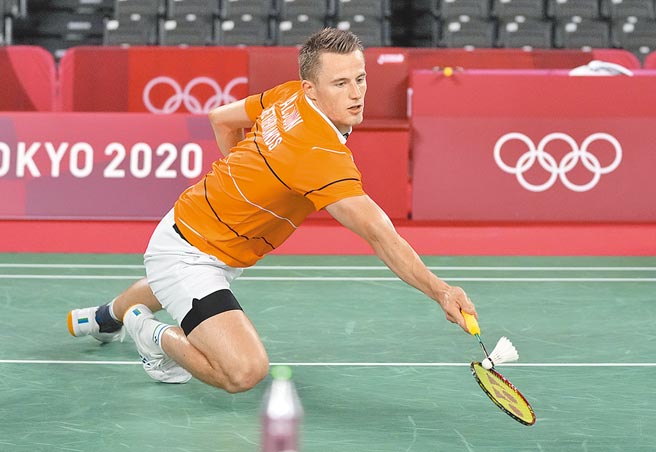 荷兰好手卡尔尤动手术解决心疾后，羽球世锦赛状态不错，已经闯进男单16强。（美联社）