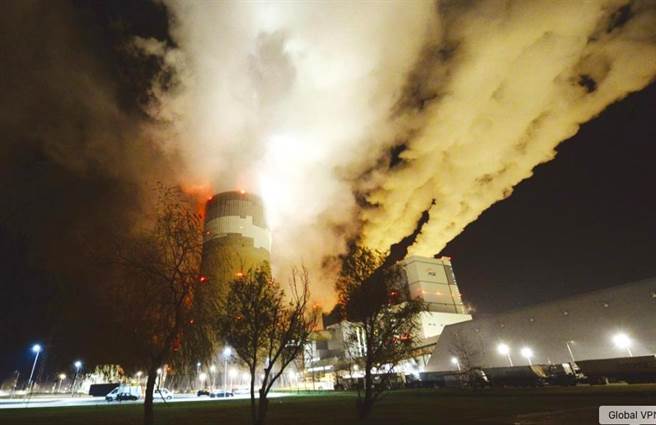 解振华：中国将完成全球最高碳排放强度，用全球歷史上最短的时间实现从碳达峰到碳中和。（美联社）