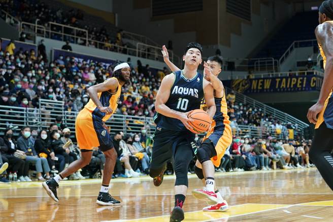 胡瓏貿本周將要率領高雄海神迎接主場開幕戰。(T1聯盟提供)