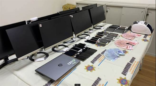 台中警方自11月16日迄今共查獲網路賭博13件55人，合計清查賭資計3億2千838萬元。（台中市警察局提供／張妍溱台中傳真）