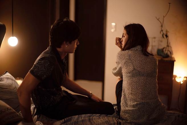 范少勳和莫允雯在《不想一個人》中有許多大尺度情慾戲。（牽猴子提供）