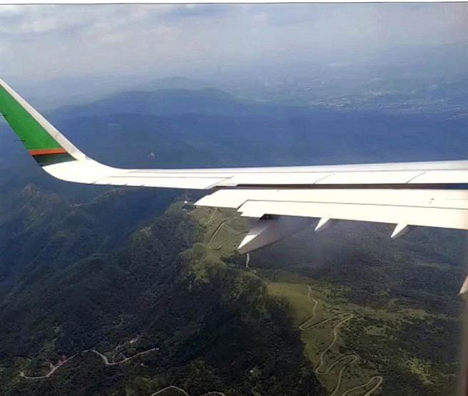 金门-嘉义航线，明年1月起往返将再增加1班次。（李金生摄）