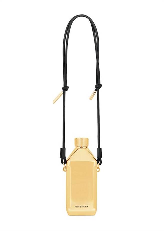 Givenchy金色隨身水壺，價格店洽。（Givenchy提供）