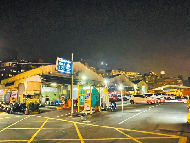 華視總經理莊豐嘉昨表示，「213地號土地」長期出租作為停車場使用，為擴大土地利用績效，華視、公視董事會通過採「融資自建」方式建構媒體旗艦園區。（林淑娟攝）