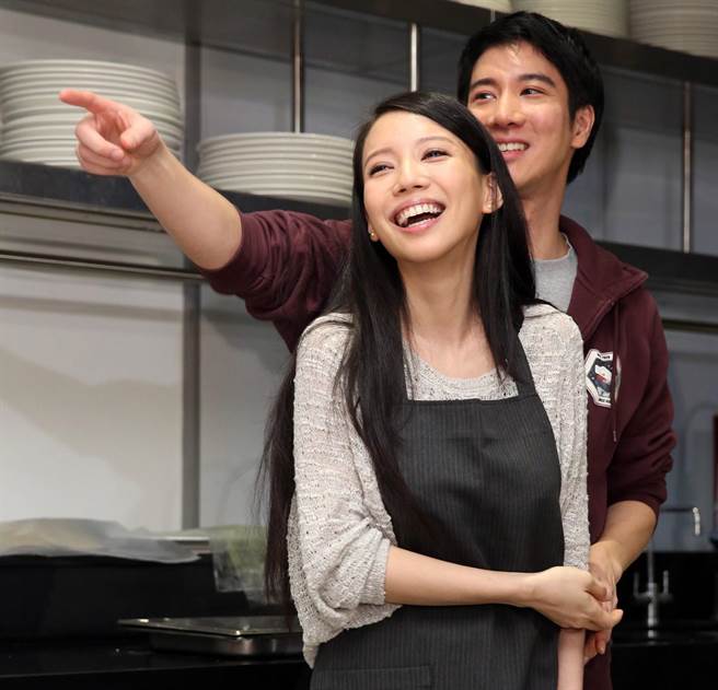 王力宏与李靓蕾摄于2014年。（张佑铭摄）