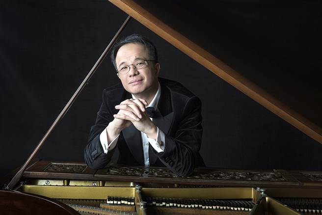 陈瑞斌将于12月15日在高雄市文化中心至善厅演出「江文也与音乐奇幻之旅」，多首曲目为世界首演，令乐迷引颈期待。(图片提供/陈瑞斌)