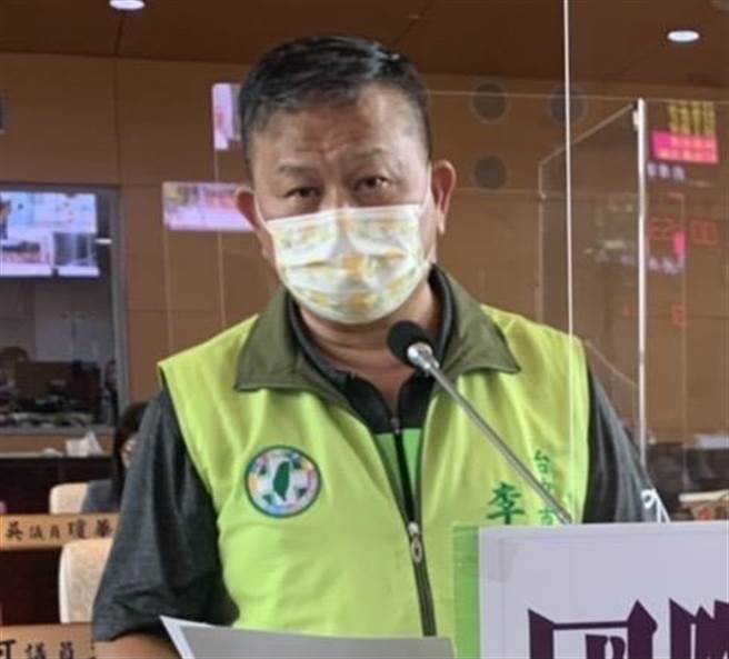 公投結果出爐，民進黨主委李天生表示，只能高興一晚，因為可能會激起國民黨的危機意識。（盧金足攝）