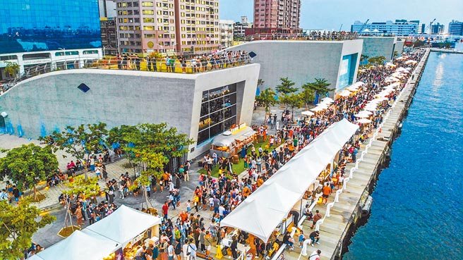 明年台灣燈會主場域愛河灣將結合《Pokémon GO》辦理實體活動，屆時將帶來可觀的遊戲人潮。（高巿府提供／曹明正高雄傳真）