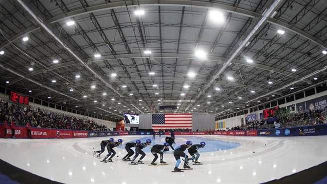 美国男子滑冰队预赛。（美联社）