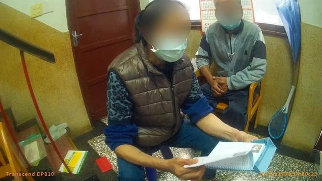 台中市陈姓妇人接到诈团冒充「假检警」电话，被「卢」4个多小时，差点被诈团骗匯款。（台中市警第三分局提供／张妍溱台中传真）