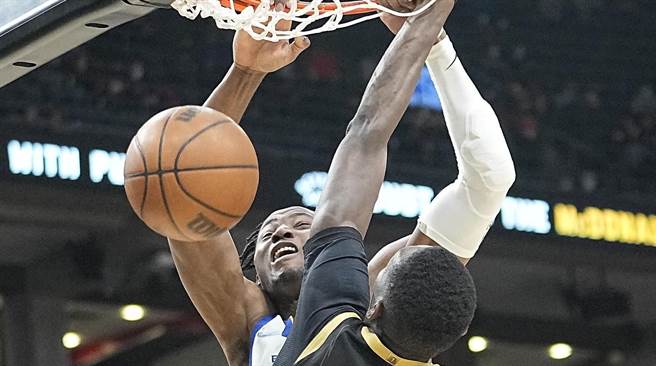 库敏加暴扣(路透社)