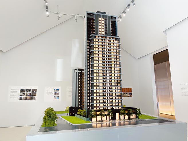 「天母常玉」基地位於捷運石牌站1號出口旁，將規畫一棟14層、一棟33層的層次建築。