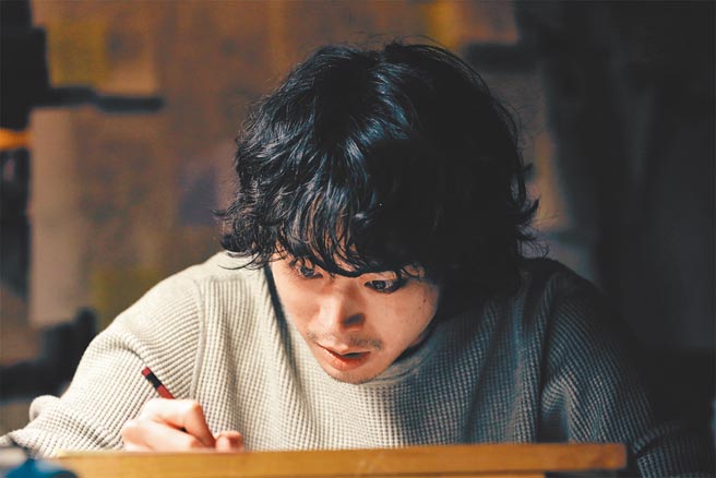《魔仿犯》讓菅田將暉刷新自己在台開片票房的紀錄。（采昌國際多媒體提供）