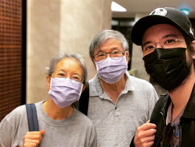 王力宏婚變愈演愈烈，甚至把父母都捲了進來。（翻攝臉書）