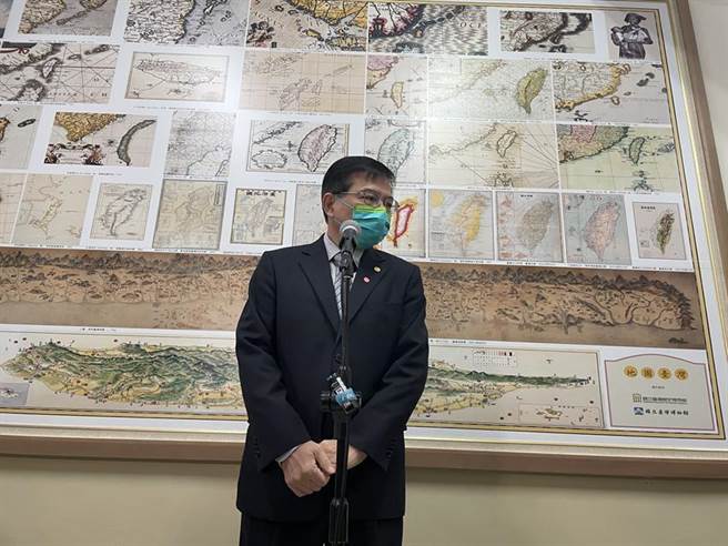 （交通部部长王国材。图／李青萦）