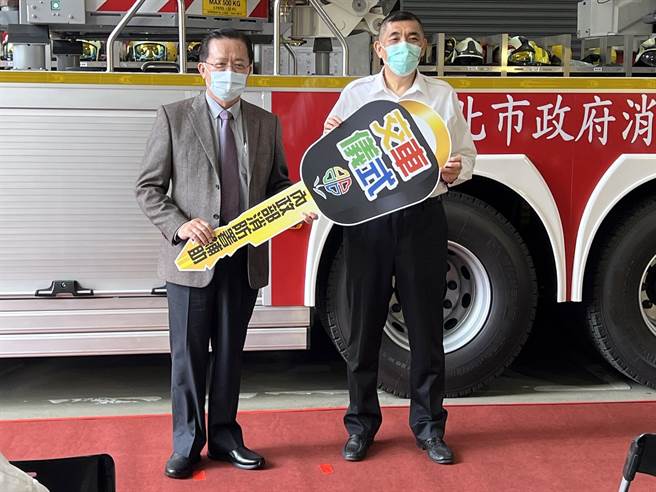 消防署補助新北市消防局汰換老舊消防車，今舉行交車典禮。（王揚傑攝）
