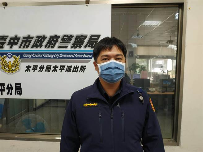 太平警分局太平派出所员警蒲冠霖，平日负责查缉诈骗车手工作。（冯惠宜摄）
