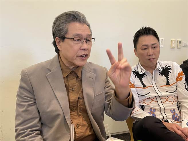 楊烈出席公視《國際橋牌社2》記者會。（林淑娟攝）