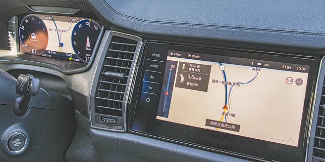 KODIAQ中控台配置全新世代資訊娛樂系統與9.2吋觸控螢幕。（陳大任攝）