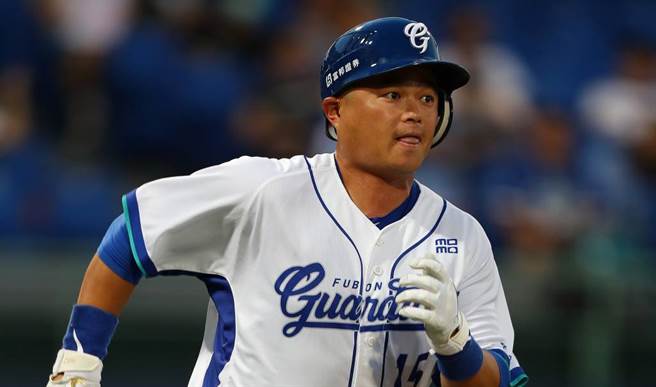 胡金龍4日和統一獅簽下一年合約。（資料照/季志翔攝）