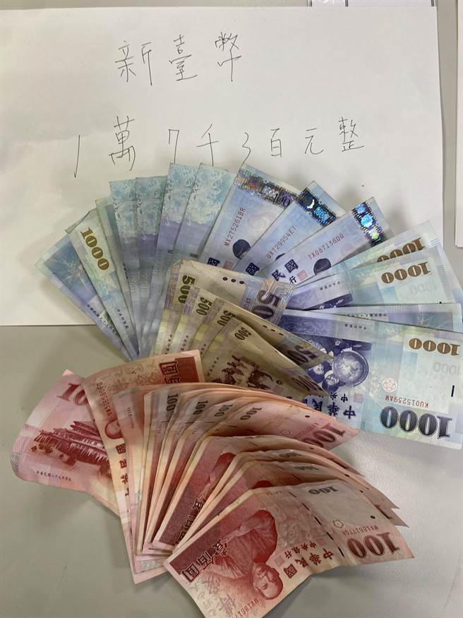 48歲張姓男子今年11月25日凌晨1時許，駕駛贓車前往新北市新店區長春路土地公廟偷竊香油錢。（葉書宏翻攝）