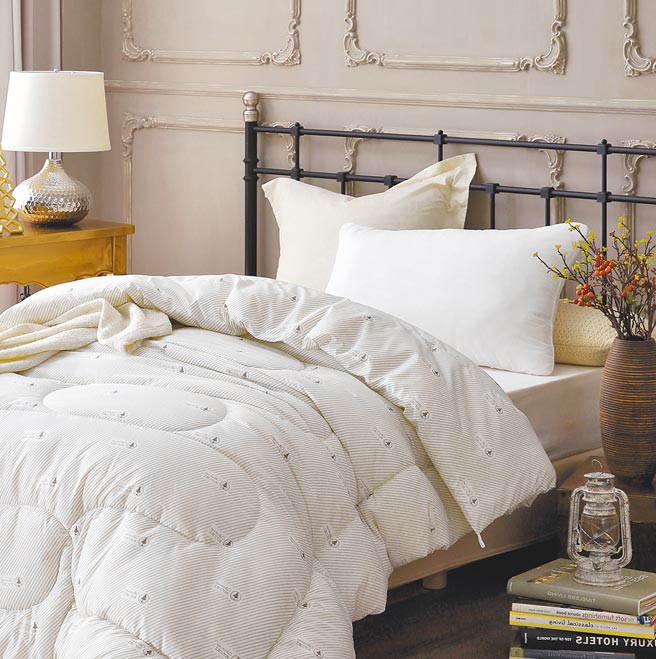 MONTAGUT梦特娇，抗菌混纺羊毛被表布经抗菌处理，解决潮溼造成的螨虫问题。（MONTAGUT梦特娇提供）