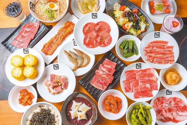 Global Mall新北中和店带来了「牛角日本烧肉专门店」百货最大店，推出了3种消费方式包括单点、任您吃、套餐，同时还特别设有多个半开放式包厢设计。（Global Mall提供）