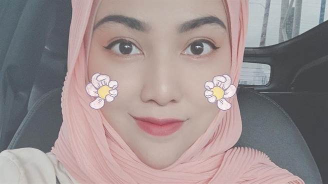 大馬女星茜拉（Shila Amzah）一家近日遭到暴雨襲擊，在IG上PO文感謝女兒即時發現。（圖／IG@shahilaamzah）