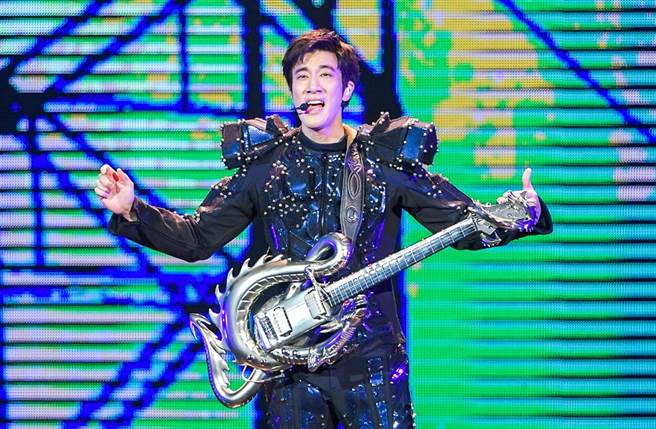 王力宏目前正在S Hotel接受隔離。（圖／中時資料照片）