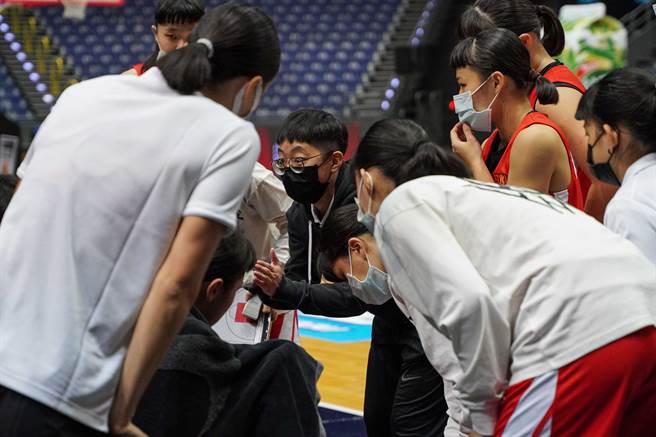 普门高中新教头李宜瑄是普门、佛光大学毕业校友，对于球队风格相当熟悉。（高中体总提供）