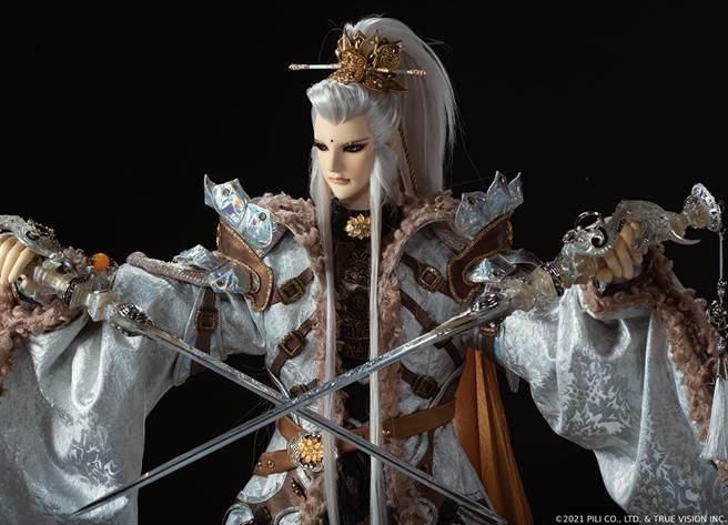 素還真新華麗造型大銀幕登場，此為戰甲版扮相。（威視提供）