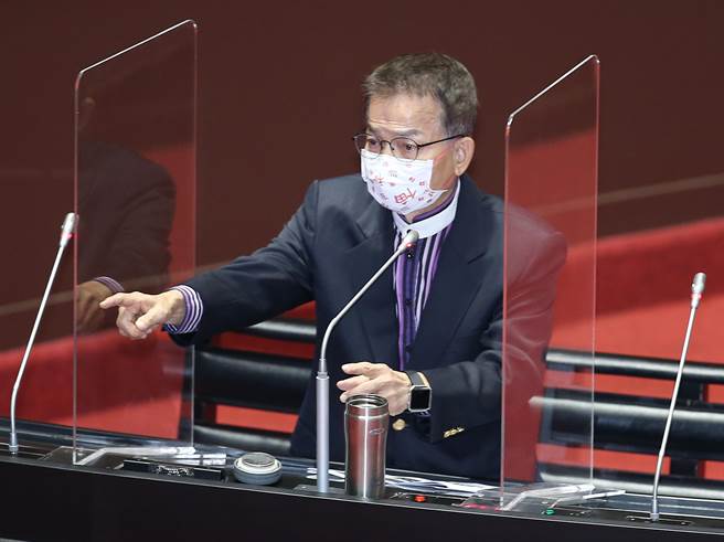 民進黨立院黨團昨突襲！總預算逕付二讀 藍委轟怕網軍斷炊。（資料照/姚志平攝）