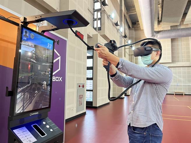 桃园市体育局与台湾体育运动暨娱乐法学会今年首度共同主办的《2021 桃园市运动科技体验竞赛》，22日起至25日于八德国民运动中心登场。（陈梦茹摄）