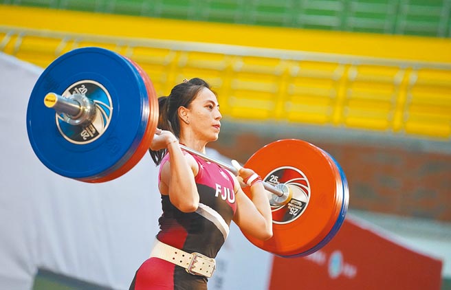 巴黎奥运举重量级将变动，郭婞淳的59公斤量级顺利保留。（资料照片／大专体总提供）