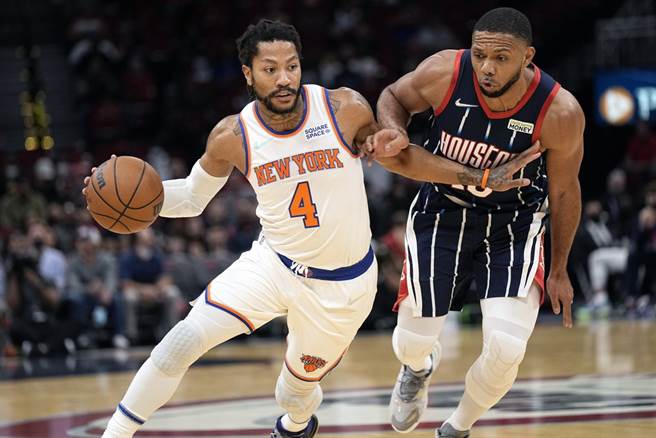 羅斯(左)確定將因右腳踝開刀至少缺席8周。(美聯社資料照)