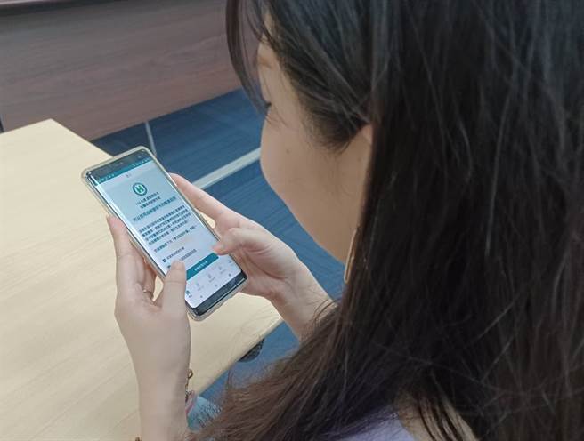 就医检查暴露辐射量 健保快易通APP一指即可查。(本报系资料照片/林周义摄)