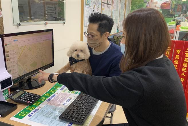 宠物登记数逐年攀升，饲主为了毛小孩改变选屋条件。(图/信义房屋提供)