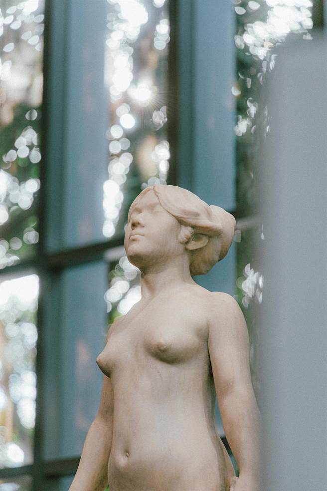 黄土水名作《甘露水》今年重见天日，也映照台湾百年歷史。（施清元摄／北师美术馆提供）