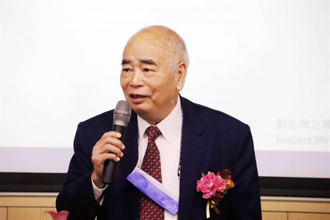 南良集团总裁萧登波指台湾企业国际化，更是未来必走的趋势，而良农和滚动绿的合作就是力量的结合。（吕妍庭摄）