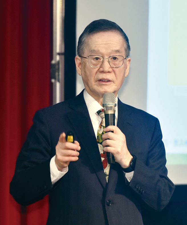 台湾永续能源研究基金会董事长简又新