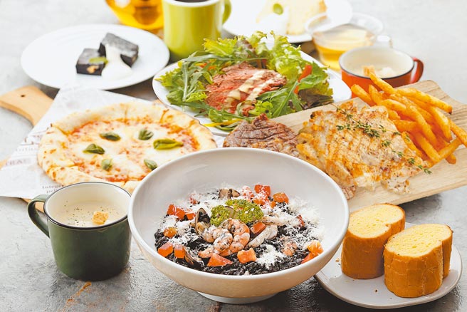 5.統一時代百貨台北店的BEPPIN PASTA耶誕分享餐，原價2999元，特價2699元。（統一時代百貨台北店提供）