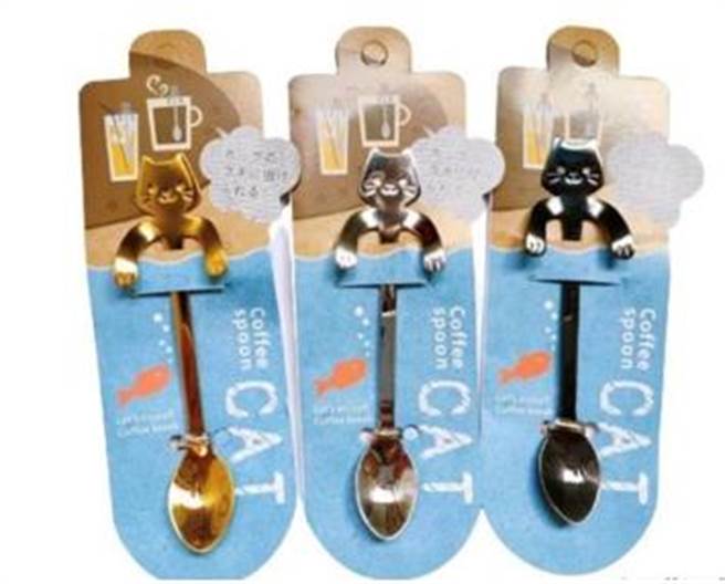 可爱的猫汤匙也是奖品之一。（动保处提供／杨亚璇台北传真）